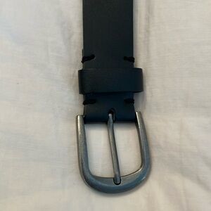 GUC Clarks black men’s belt. Size 32.